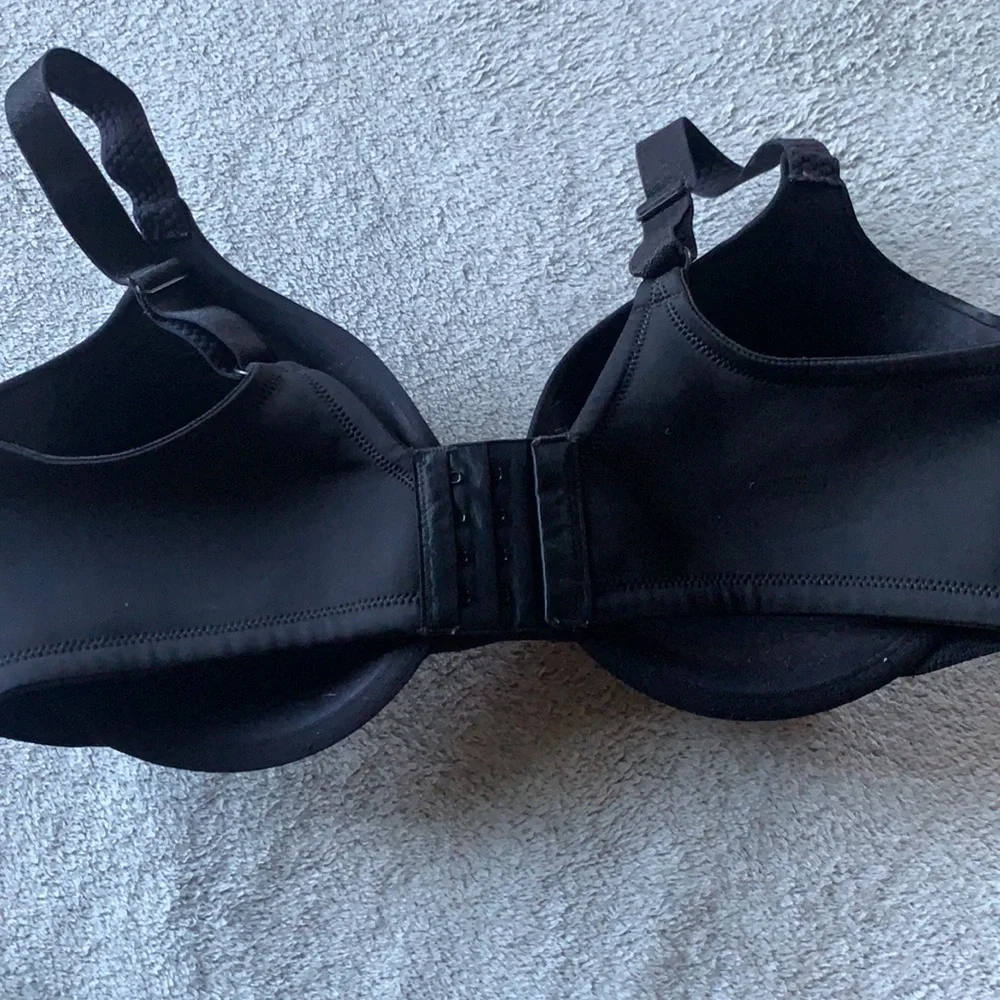 Bra! - Picture 3 of 3